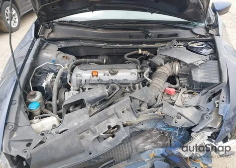 2010 Honda Accord 2.4 Lx-P из США, поврежденный, VIN 1HGCP2F42AA031021